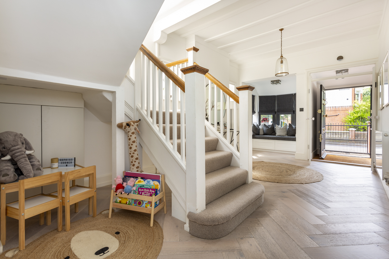 How to Get Your House Used for Filming Locations Direct